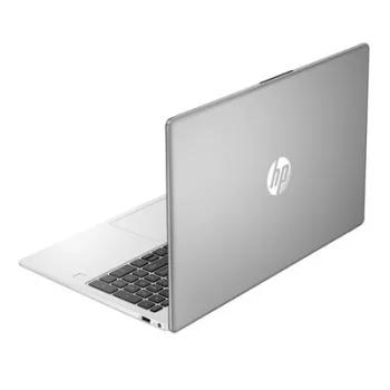   HP 250 G10, 15.6" FHD AG UWVA  250Nits, Intel Core i3 N305 OC, 8GB, 512GB PCIe SSD, IntelR IrisR Xe, Silver, DOS, háttérvilágításos billentyűzet, 3 év gar