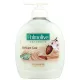 Folyékony szappan, 0,3 l, PALMOLIVE Delicate Care "Almond milk" 0,3 liter