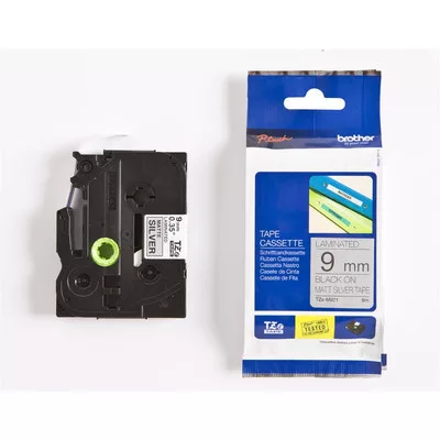 Brother P-touch TZe-M921 szalagkazetta, 9mm széles, 8 méter hosszú - EZÜST alapon FEKETE / BLACK felirat