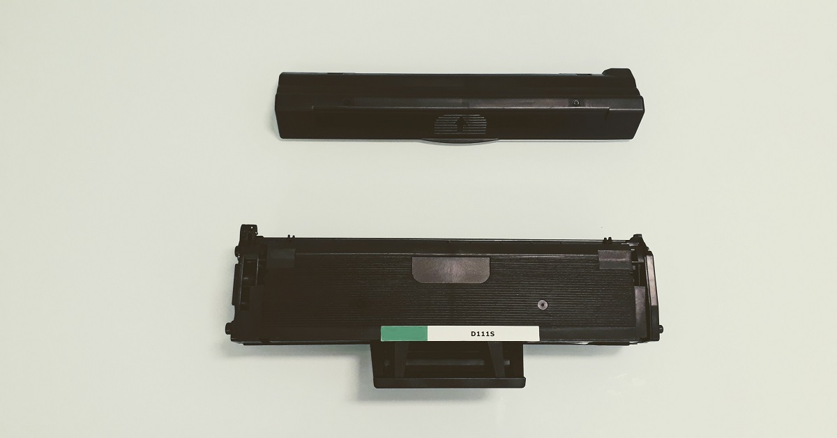 Utángyártott toner védőboritás nélkül